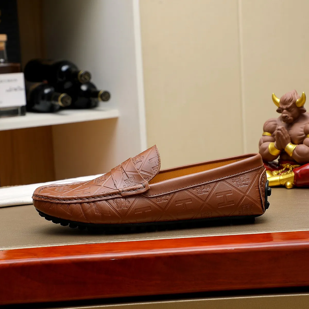 Men's shoes 💰380 🕷🕷【HERMES】The same style as Hermès counters🇨🇳Classic slip-on shoes 1:1 mold opening💯Original quality🍓Using imported first-layer cowhide🍅Pigskin lining🌶🌶Super high-end men's leather shoes🇨🇳Solid and stable Very special🍇color, optional! Code number 38-45……